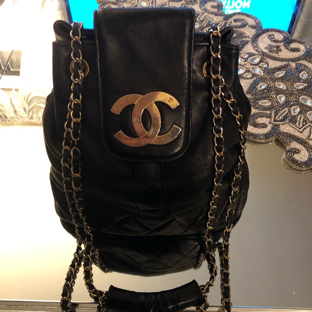 Very rare vintage cc bucket bag with cc flap